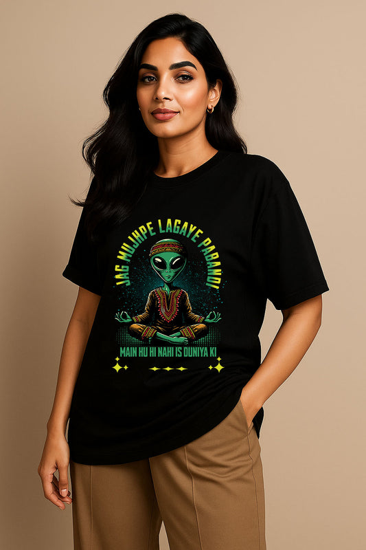 Model wearing black oversized desi t-shirt with alien print – Hindi streetwear vibe